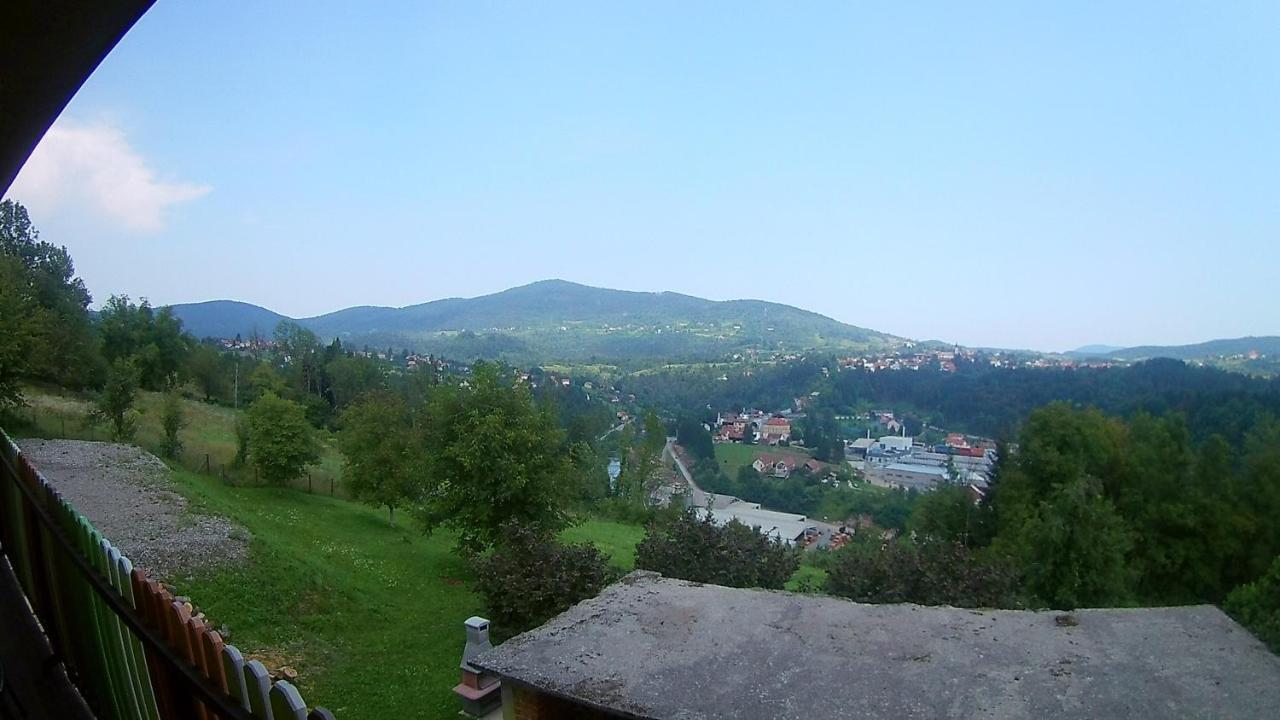 Planinarski Dom "Kamacnik" Hotel Vrbovsko Exterior photo